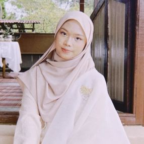 Nurul, Pengasuh di Port Dickson