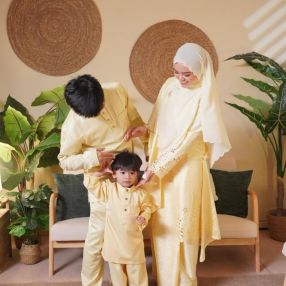 Arrazi, Family in Sandakan
