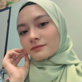 Alyaa, Pengasuh di Ayer Keroh