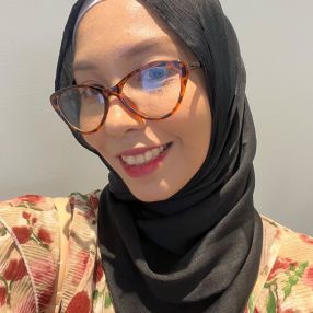 Rosliyana, Babysitter in Batu Pahat