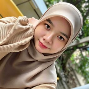 NUR, Babysitter in Kuala Krai
