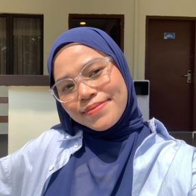 Nur Syarafana, Pengasuh di Johor Bahru