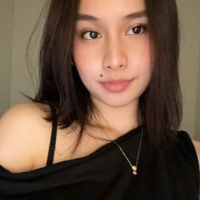 Cassandra, Pengasuh di Petaling Jaya
