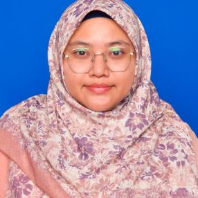 SITI NUR ADIBA BINTI, Babysitter in Putrajaya