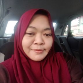 Izz, Pengasuh di Kuala Kangsar
