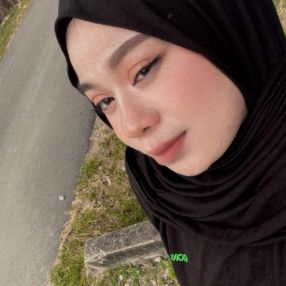 Husna, Babysitter in Batu Kikir