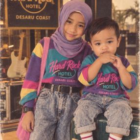 Fea, Family in Jenjarom