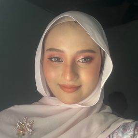 Farisah, Pengasuh di Kamunting