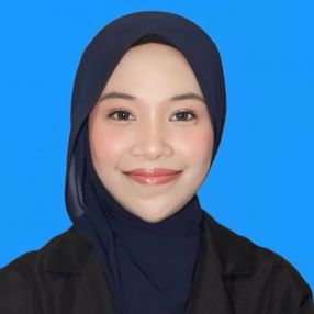 Lailatulaina, Babysitter in Teluk Intan