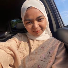 Siti, Babysitter in Merlimau