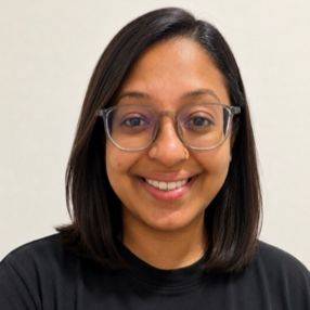 Reenah, Pengasuh di Petaling Jaya