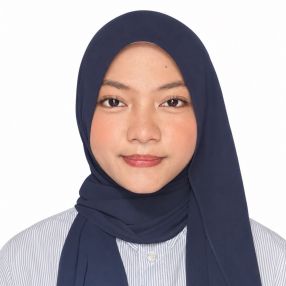 Nasfareena, Babysitter in Sandakan