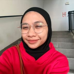 Siti, Pengasuh di Banting
