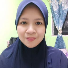 Salwa, Babysitter in Lumut