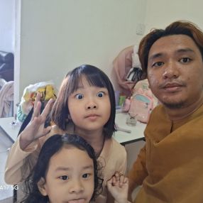 Santai, Keluarga di Semenyih