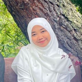 Nurul Sakinah, Babysitter in Tawau