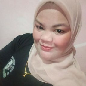 Noor ahkila, Babysitter in Sri Gading