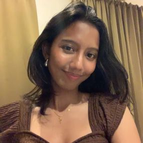 Keisha, Pengasuh di Batu Ferringhi