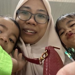 Hawa Dalila, Family in Kajang