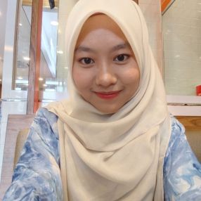 Tengku Histifarah, Pengasuh di Kota Bharu