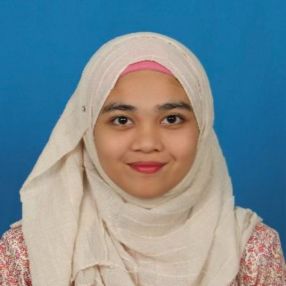 Fatini, Pengasuh di Kuala Terengganu