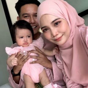 Omei, Family in Lumut