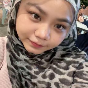 NURUL, Pengasuh di Chukai