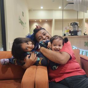 Nur Farhana, Keluarga di Telok Panglima Garang