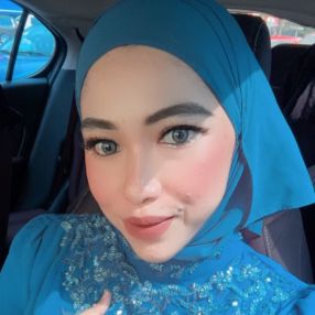 Cik, Babysitter in Shah Alam