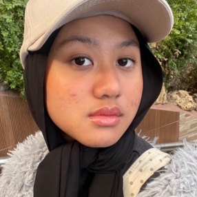 Sarah Syamina, Pengasuh di Cyberjaya