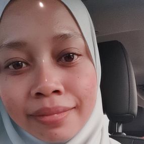 Fara, Keluarga di Pasir Gudang