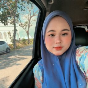 Siti bashira, Babysitter in Seremban