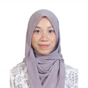 Hana, Pengasuh di Perai
