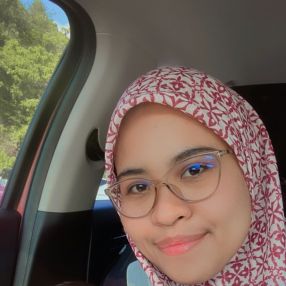 Fida, Babysitter in Kodiang