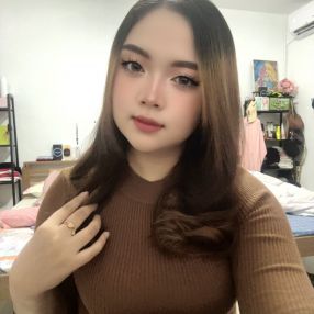Mesha, Pengasuh di Sibu