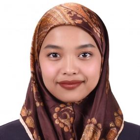 Marsha, Babysitter in Tampin