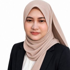 Munirah, Pengasuh di Sungai Buloh
