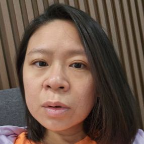 Chloe, Keluarga di Cyberjaya