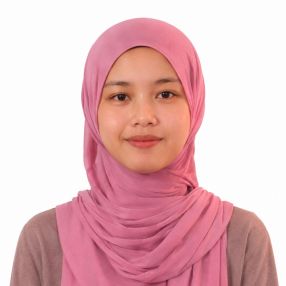 NUR ASSIFA, Pengasuh di Shah Alam