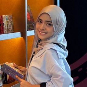 Eyzzah, Babysitter in Shah Alam