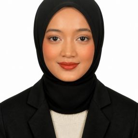 Ain, Pengasuh di Bedong