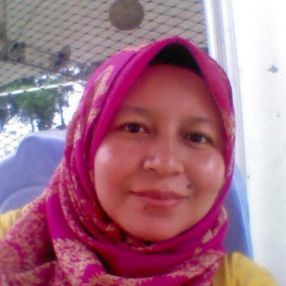 Hana, Pengasuh di Bandar Baru Bangi