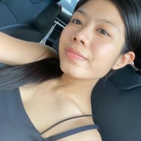 Evia, Babysitter in Penampang