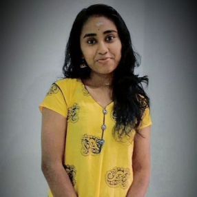 Rojini Karthikesu, Pengasuh di Bedong