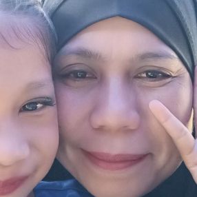 Aida harita bt md rodzi, Pengasuh di Bayan Lepas