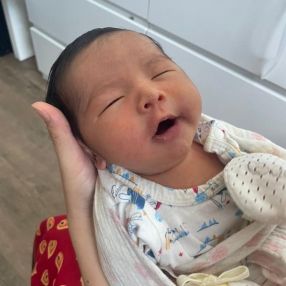 Christa Natalia, Keluarga di Papar