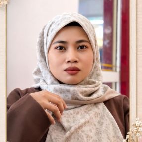 ᴸʸᵈᶦᵃʷᵃᵗᶦ, Babysitter in Kapar