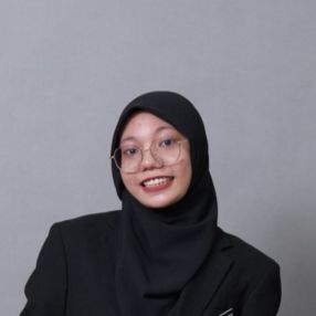Arini, Babysitter in Bukit Pasir
