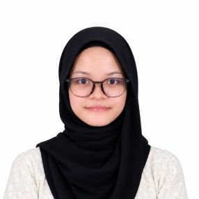Sarah, Babysitter in Johor Bahru
