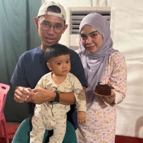 Asikem, Family in Miri